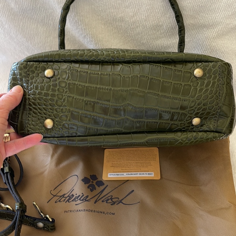 Patricia Nash Green Croc-Embossed Satchel - Picture 5 of 11